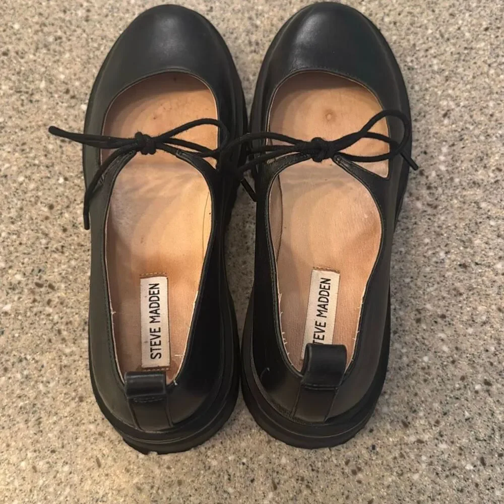 STEVE MADDEN Landon Black Lug Sole Ballet Platform Mary Jane